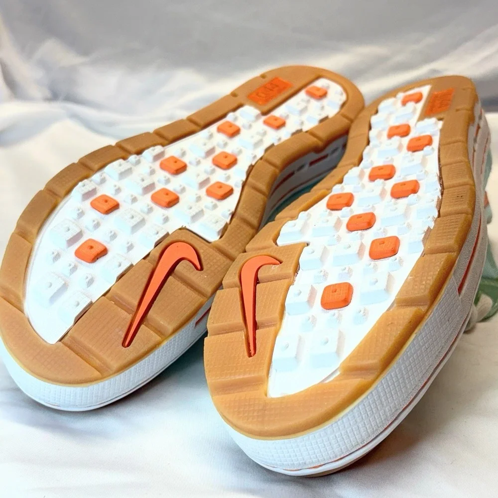 Vintage Nike ACG Zion Low Soaker Sneaker Women's Size‎ 9 Hiking Shoes 2008